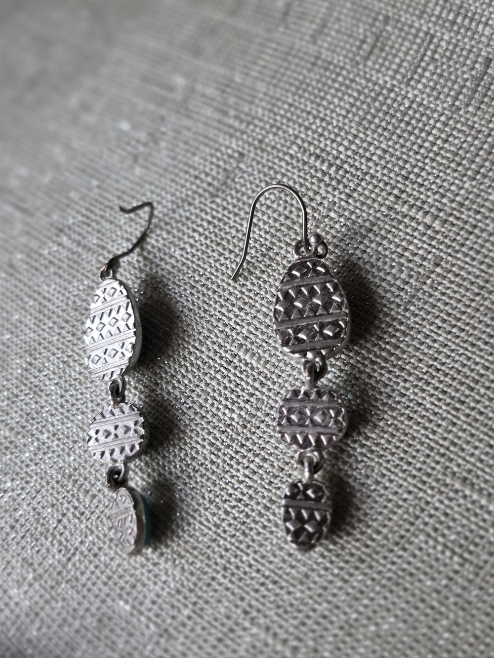 Lucky Brand silver-tone faux turquoise triple-drop dangle earrings - Picture 6 of 7